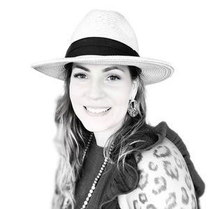 Meet your Posher, Tina